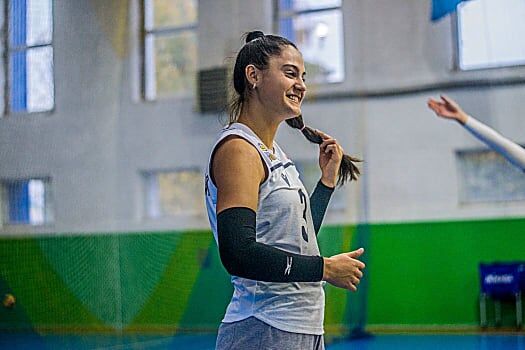 volleynetwork international - athletes - action picture - volleyball professional karolina pidhurska
