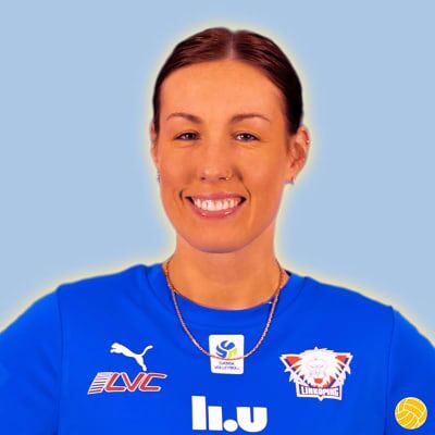 volleynetwork international - athletes - taylor bruns - portrait